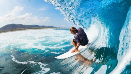 九游游戏中心下载-传奇教练的“秘诀”：如何打造冠军球队，传奇足球教练