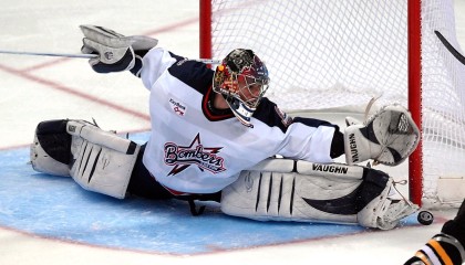 九游娱乐网站体验棒-美国反曲弓女队在洲际射箭锦标赛中获得银牌，反曲弓世界冠军