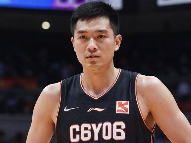 jiuyou.com_ MVP宝座：王强三分绝杀让他当之无愧！，王强霸座视频