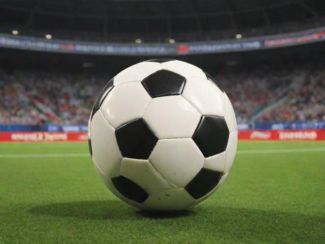 九游JIUYOU SPORTS_ “足球+健康”理念深入人心，全民运动普及进入快车道