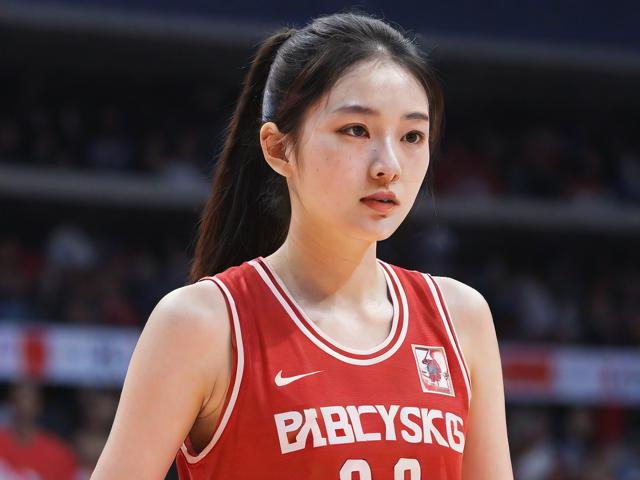 jiuyou.com_ 中国女篮年轻新秀崭露头角，未来可期，中国女篮最年轻的成员是谁