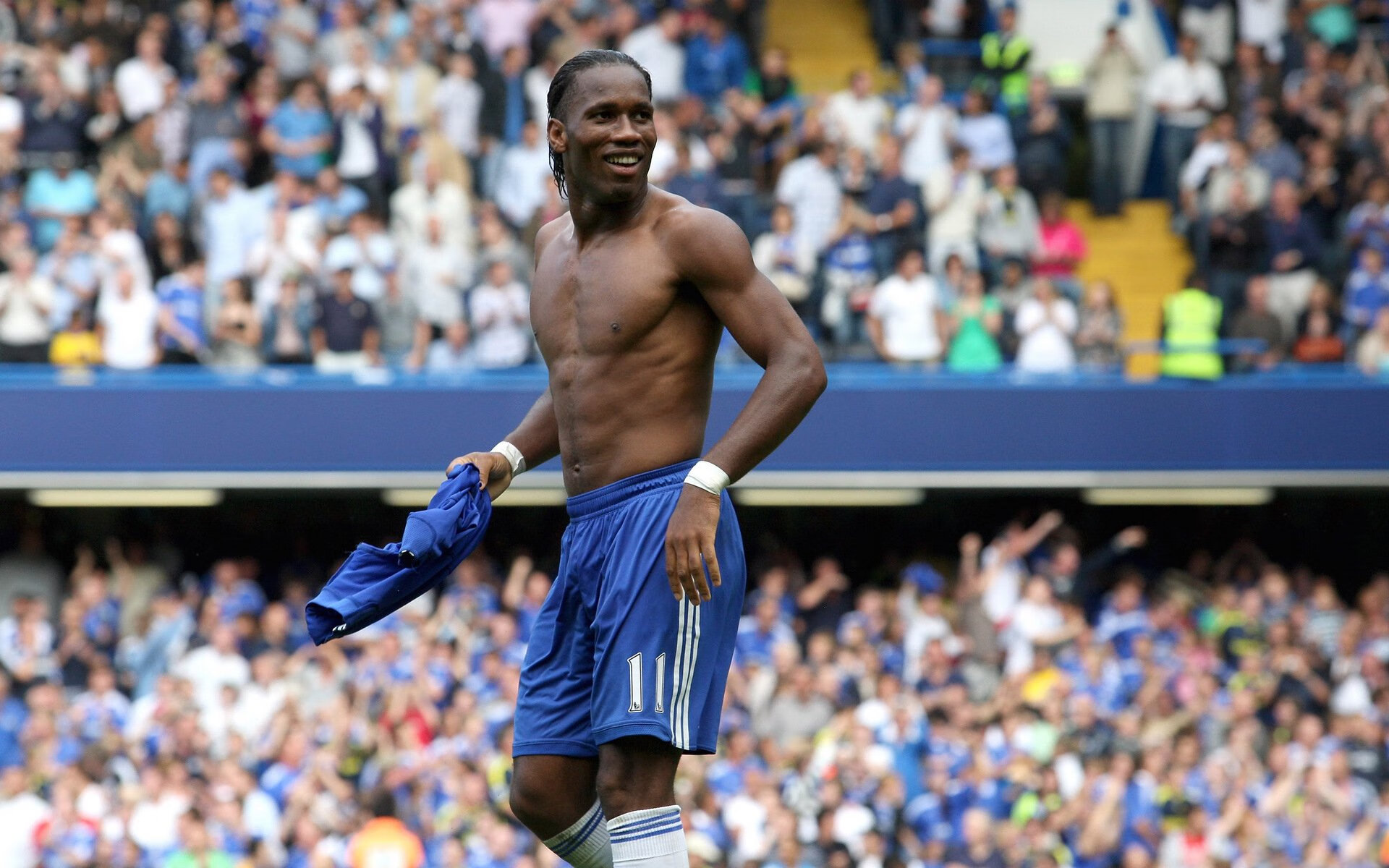 虚拟现实与F1：赛场变得更具沉浸感，虚拟现实大赛作品